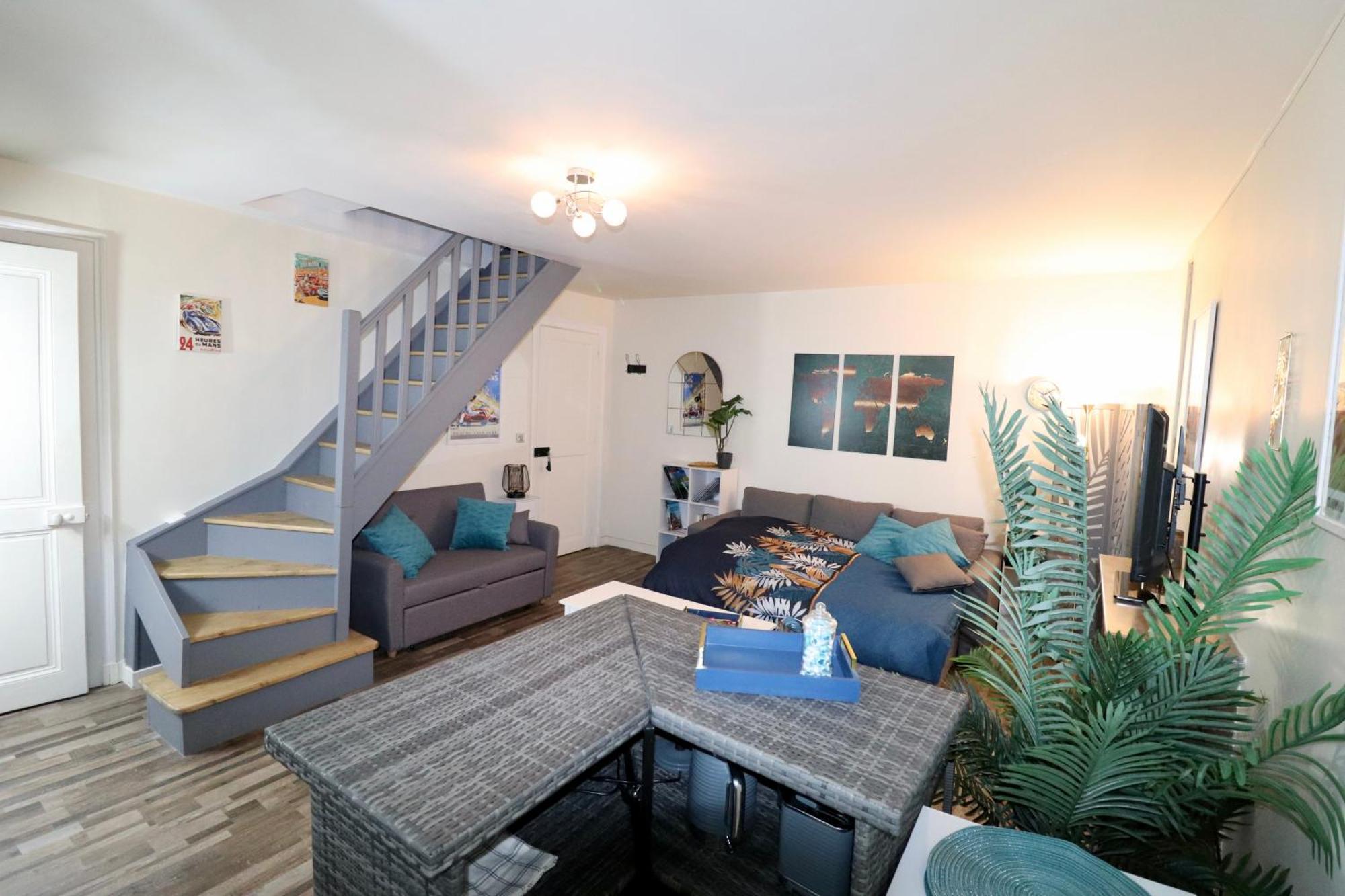 Duplex Au 2Eme Et De Notre Maison -Acces Au Jardin-Smart Tv-Streaming-Wifi Le Mans Esterno foto